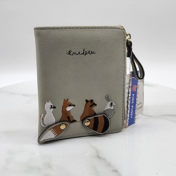NWT Woodlawn Animals Moveable Tails Grey Small Bifold Wallet - Picture 16 of 16